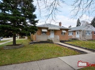 9047 Oak Park Ave, Morton Grove, IL 60053