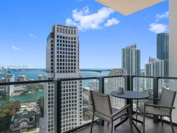 68 SE 6th St APT 3209, Miami, FL 33130