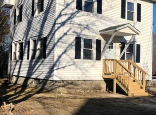 49 Nichol St, South Paris, ME 04281