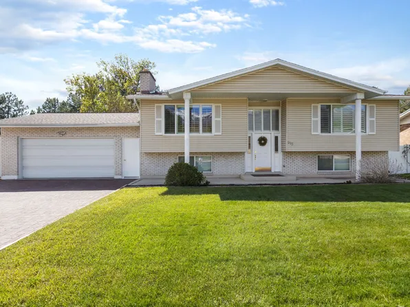 915 Aspen Way, Layton, UT 84040