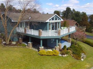 5836 Harbour Dr, Canandaigua, NY 14424