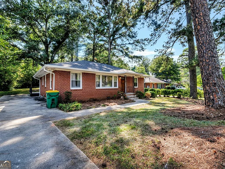 1131 Stoneybrook Rd — Photo 22