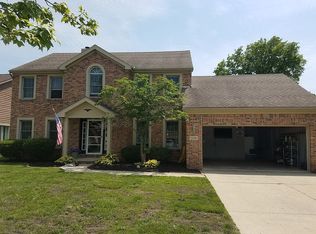 516 Thackeray Rd, Maumee, OH 43537