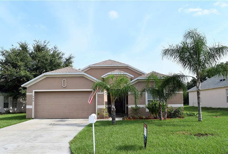 1st image of 652 Lake Charles Dr