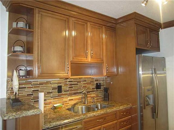 2nd image of 760 SE 2nd Ave #114-D