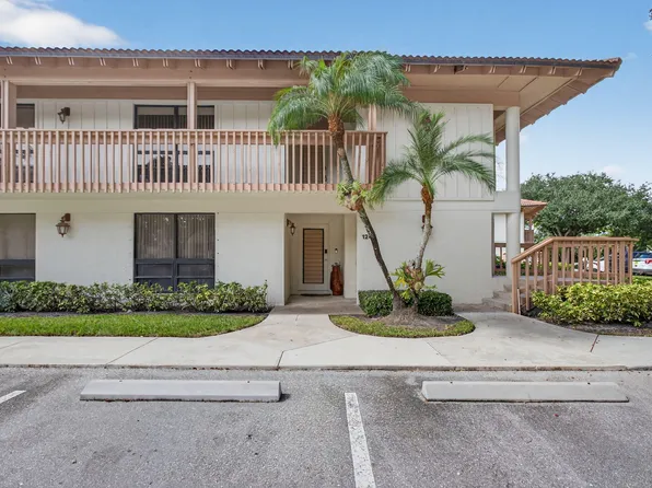 124 BRACKENWOOD Road #124, Palm Beach Gardens, FL 33418