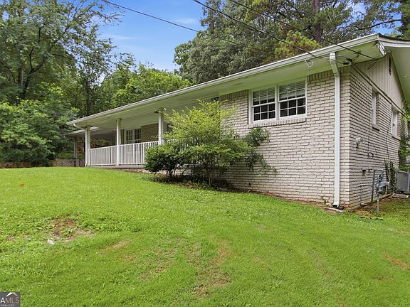 2nd image of 3975 Phylis Pl