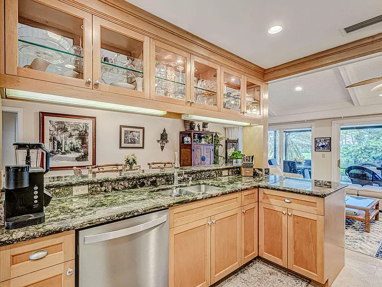 3667 Cape Pointe Cir — Photo 11