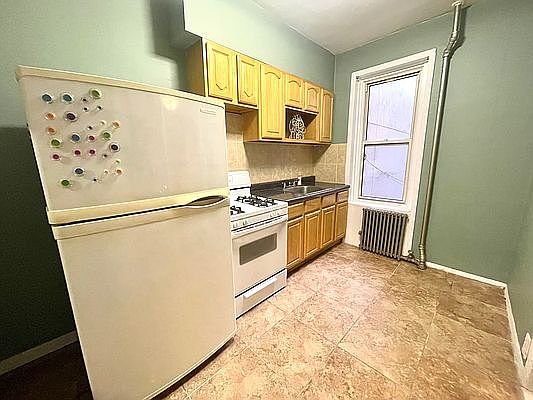 1st image of 21-22 Newtown Ave #2F