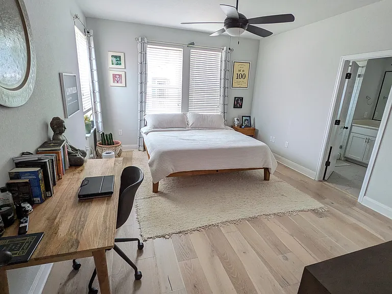 10208 Cienega Cv — Photo 13