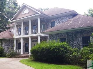 2744 Fort McAllister Rd, Richmond Hill, GA 31324