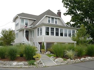 23 Park Ln, Norwalk, CT 06854