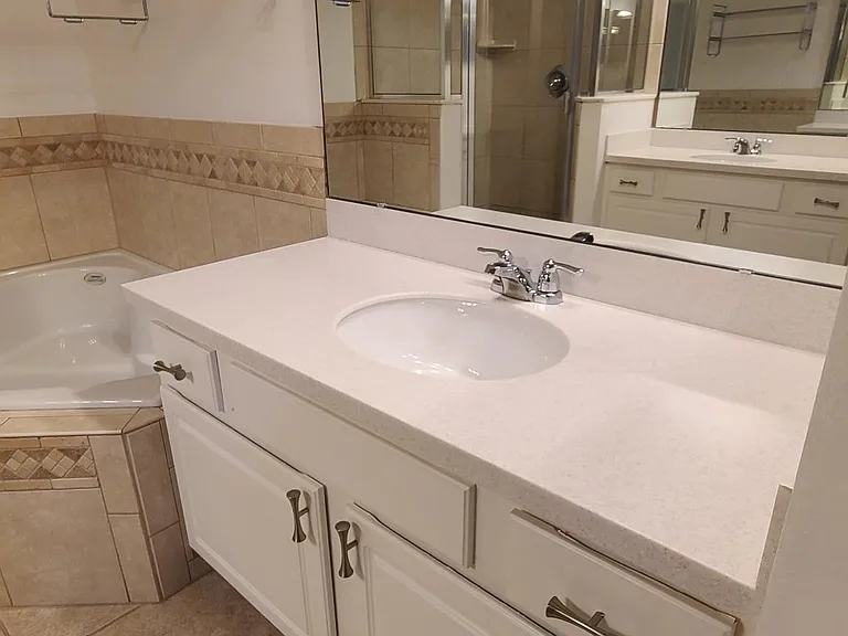 5039 Pineland Ln — Photo 9