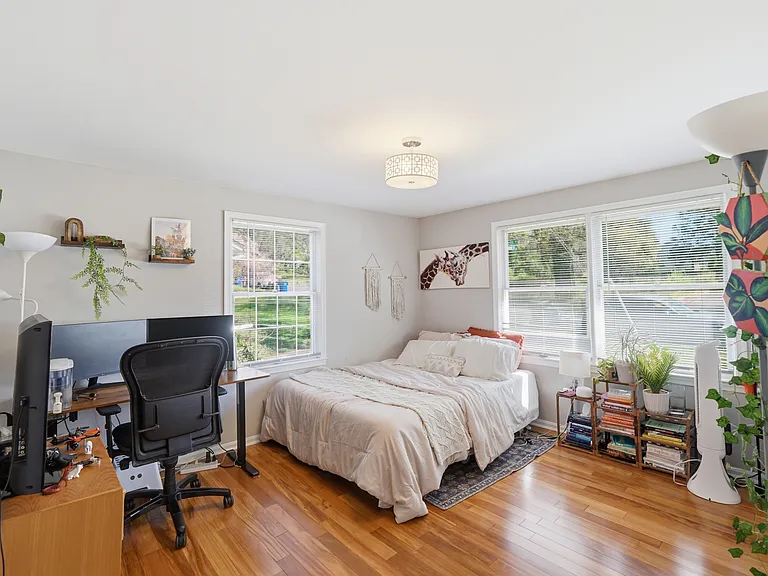 9008 Autoville Dr — Photo 6