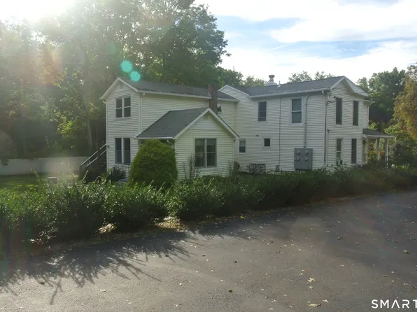 686 Wheelers Farms Rd #3, Milford, CT 06461