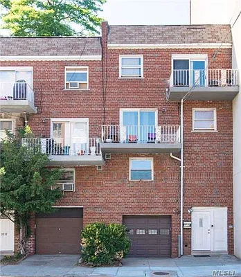 Rented by Re/Max In The City | media 1