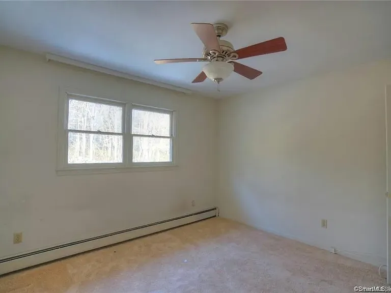 8 Deer Ridge Rd — Photo 14