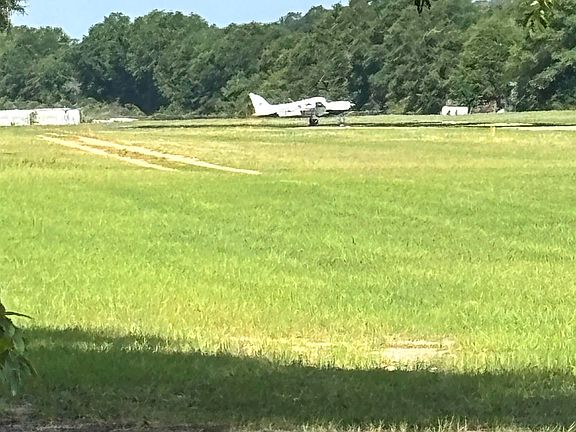 5th image of 16 Airport Subdivision Rd