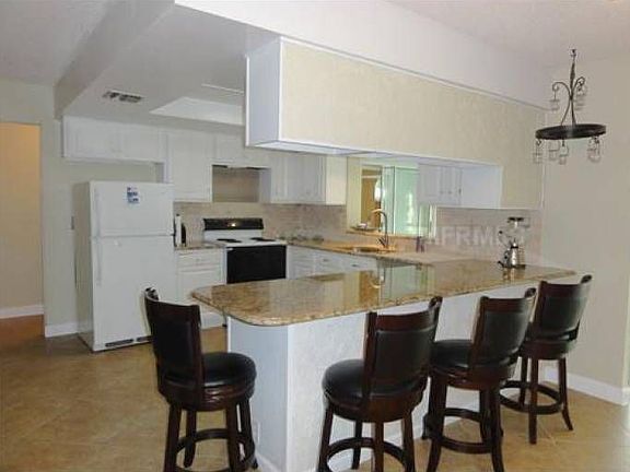 4th image of 8721 Pine Barrens Dr