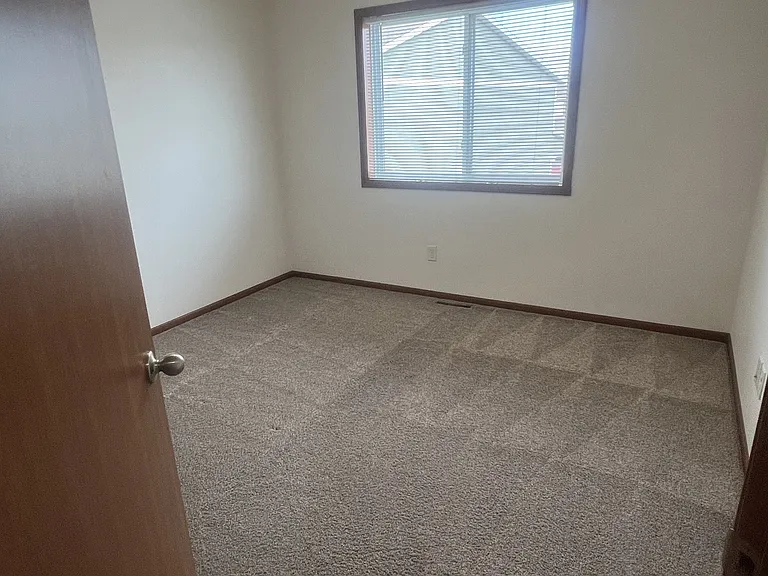 4257 Estate Dr S #1 — Photo 12