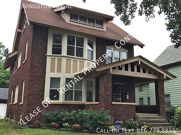 3rd image of 533 Livingston Ave NE #1