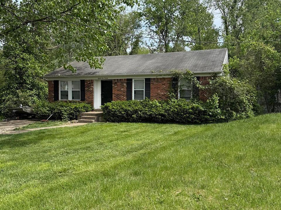 2nd image of 8420 Damascus Cir