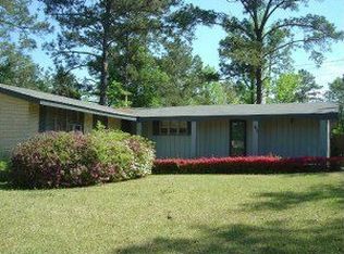 61 Rogers Rd, Hattiesburg, MS 39401