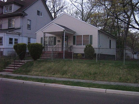 2nd image of 245 Stirling Ave