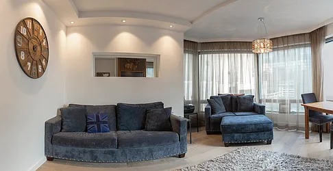 Rented by Barlavi Inc.