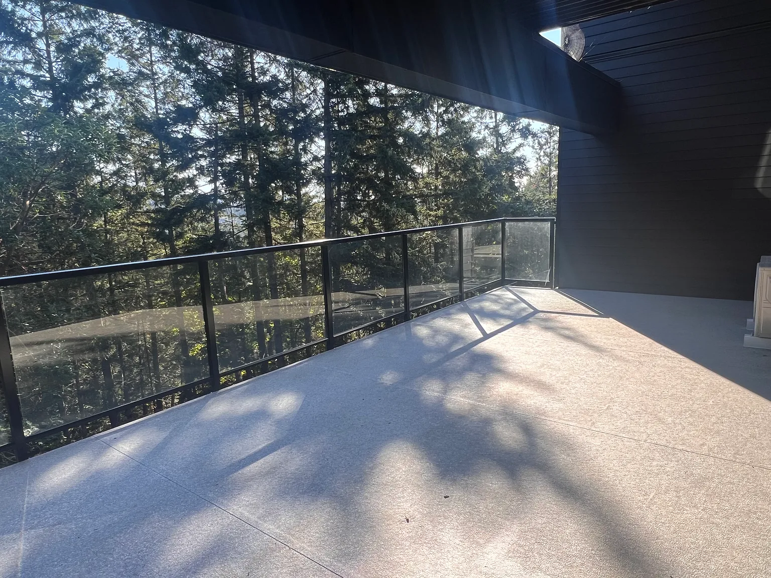 Bear Mountain Pkwy, Langford — Photo 2