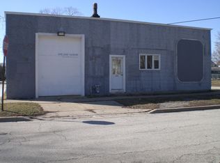 34 S Saint James St, Waukegan, IL