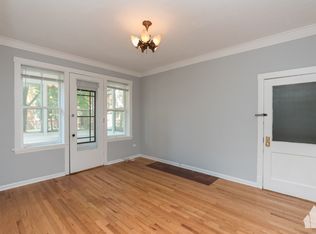 3801 N Seeley Ave #1W, Chicago, IL 60618
