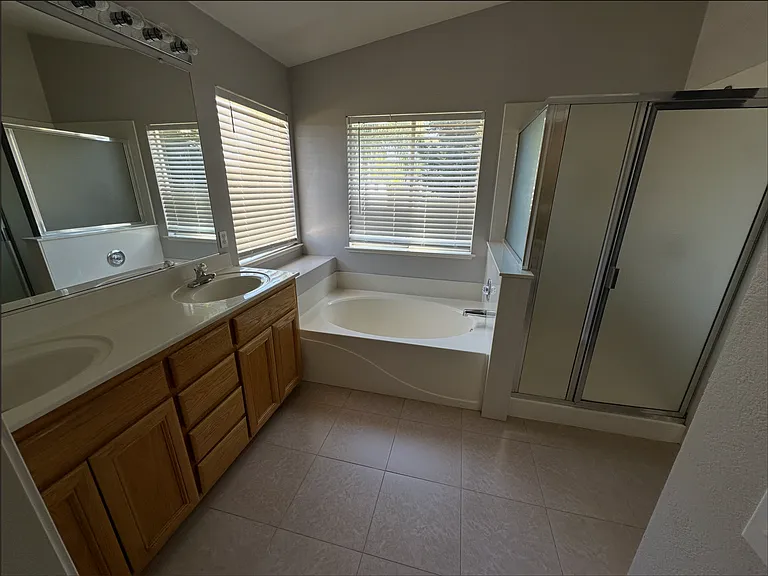 1412 Blush St — Photo 12