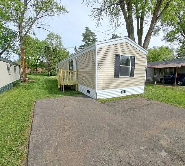 604 White St SW #25 — Photo 1