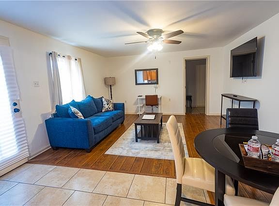 3rd image of 3026 Napoleon Ave