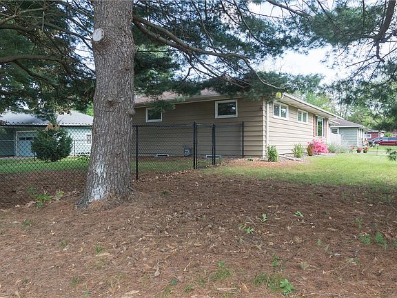 4th image of 2705 Agnes Street