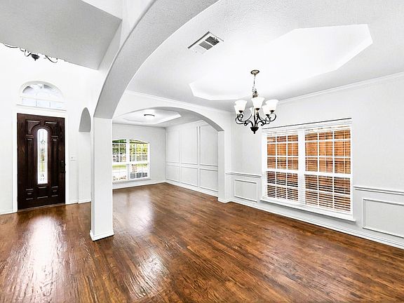 4th image of 3195 Izabella Ct