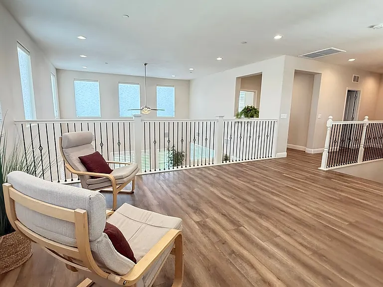 1821 W Corvina Ave — Photo 27