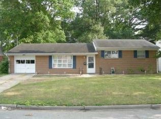 734 Dresden Dr, Newport News, VA 23601