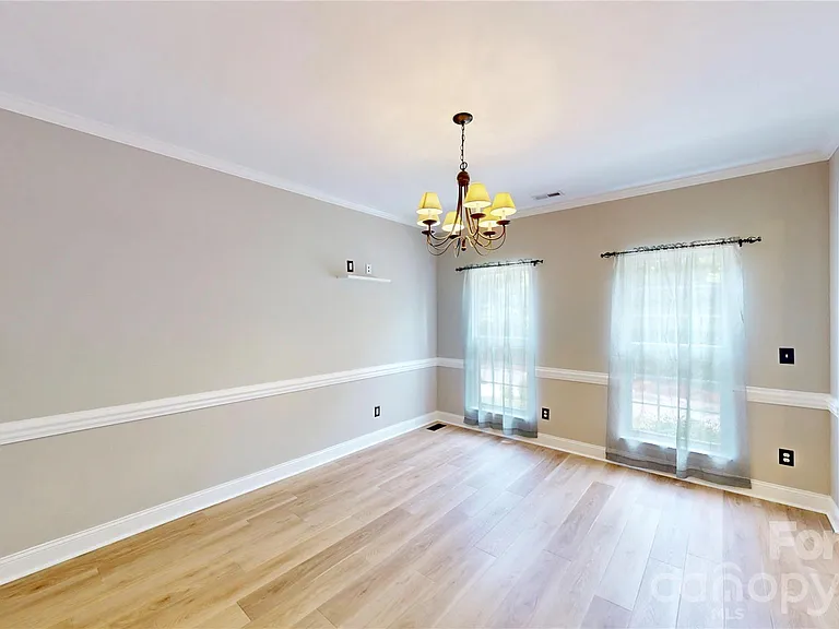 107 Stonemason Ct — Photo 19