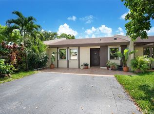 5413 SW 137th Ct, Miami, FL 33175