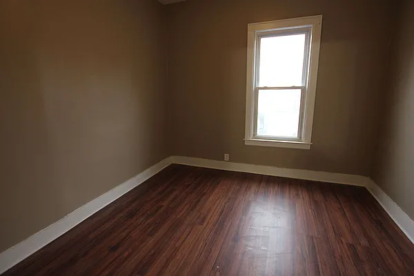 Rented by Bedford 6 Real Estate | media 30