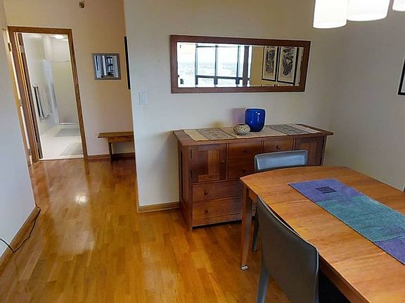 5th image of 168 6th St E Unit 3401