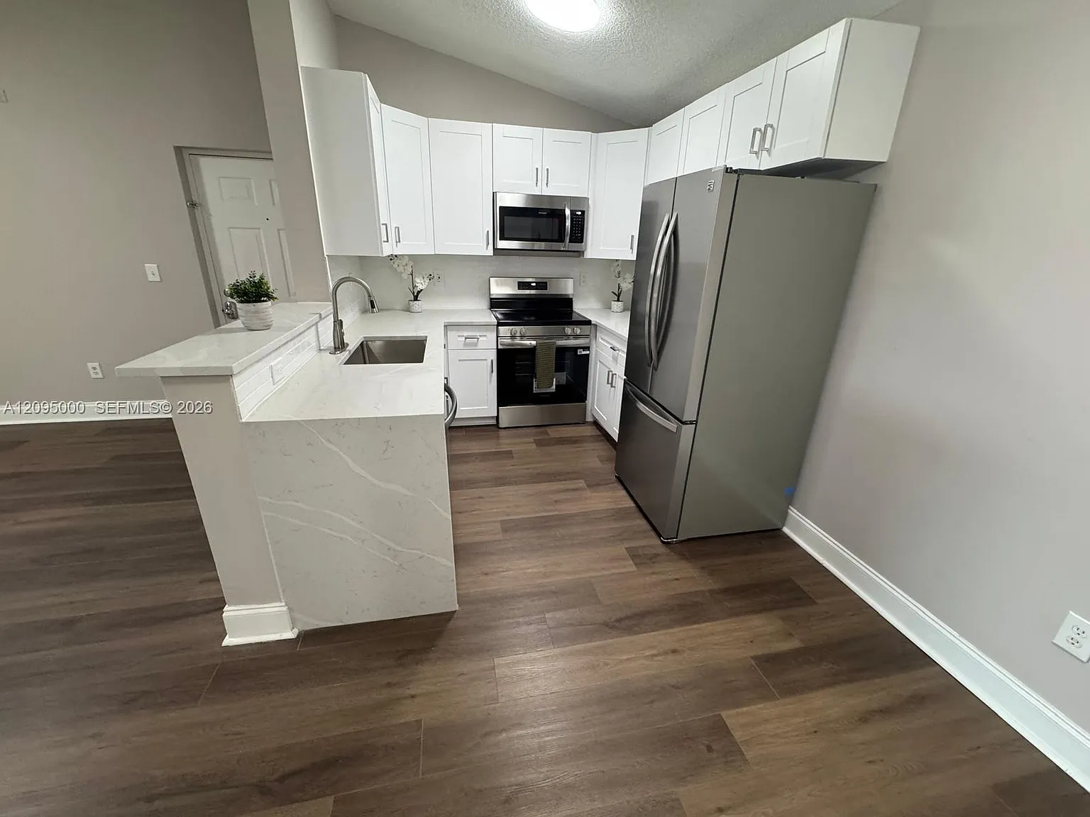 Club Caribe Condo — Photo 3