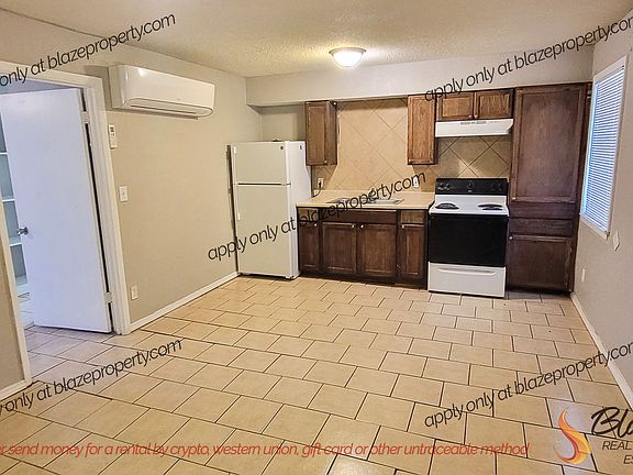 3rd image of 601 S Nelson St #204