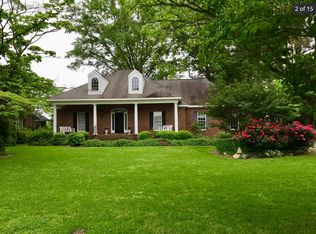 1807 Rivershore Rd, Elizabeth City, NC 27909