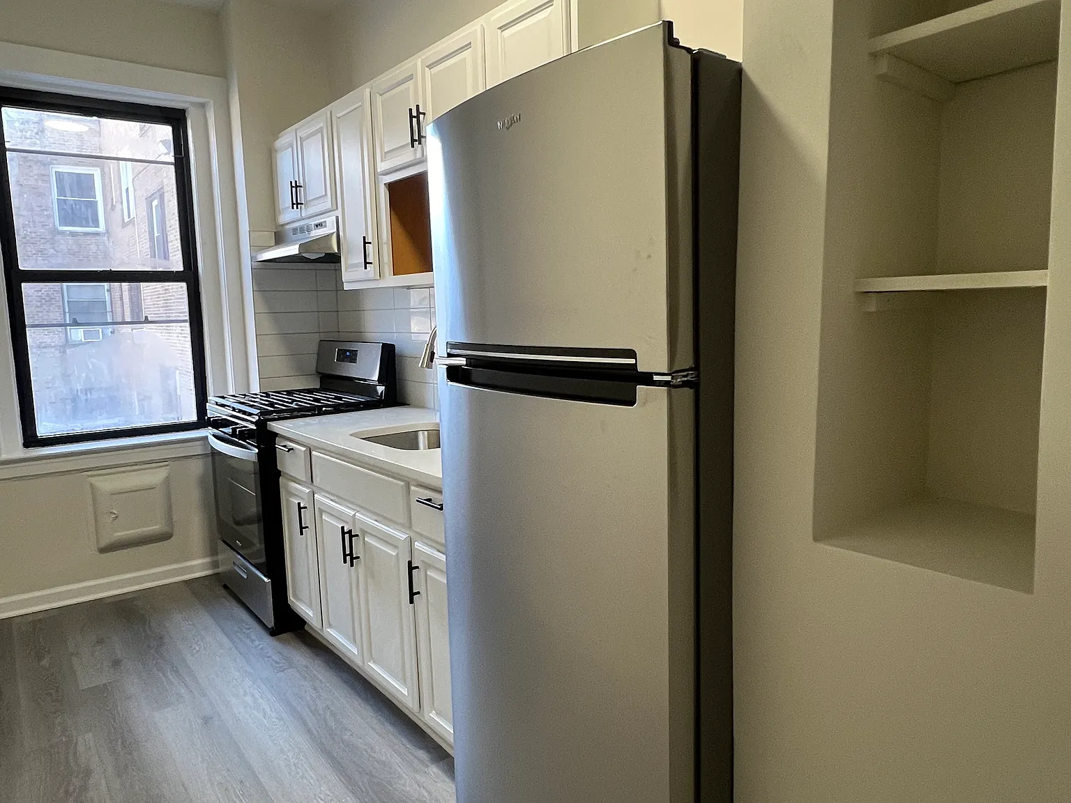 2 bed, $2,100 — Photo 1