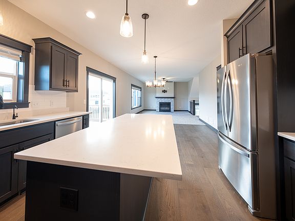 4th image of 17860 Elder Ave