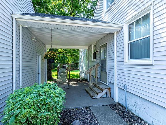 4th image of 1611 W 34th St
