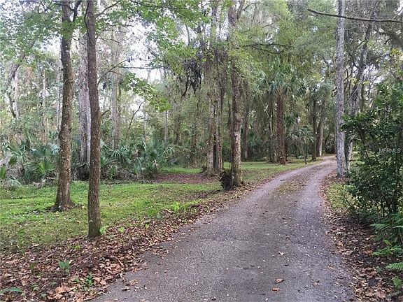 4th image of 11021 Bonnet Hole Dr